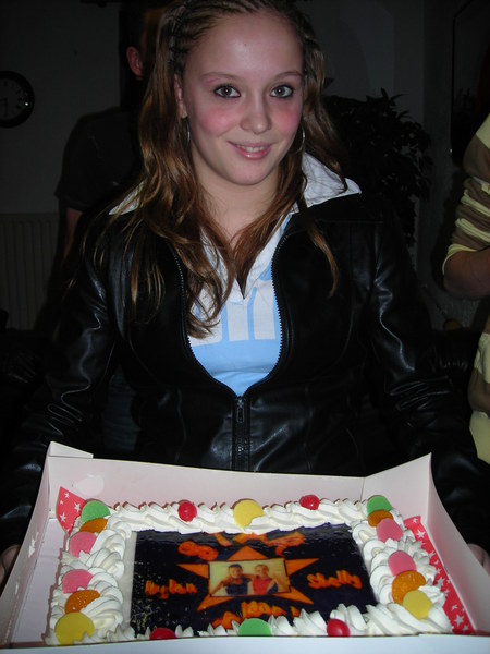 Shelly met haar taart