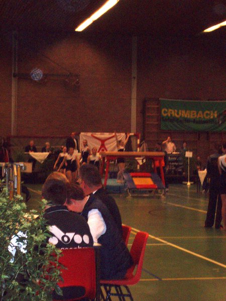 Dames Junior op tafel