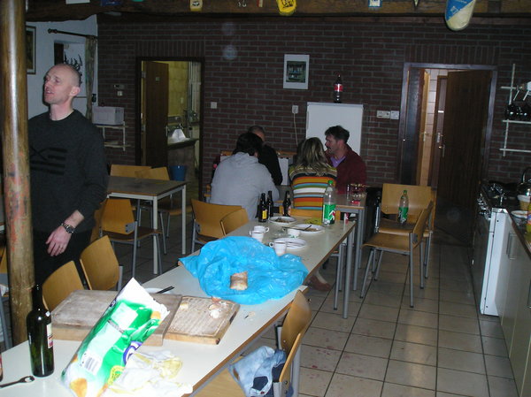 En het klaverjassen gaat door en door en door