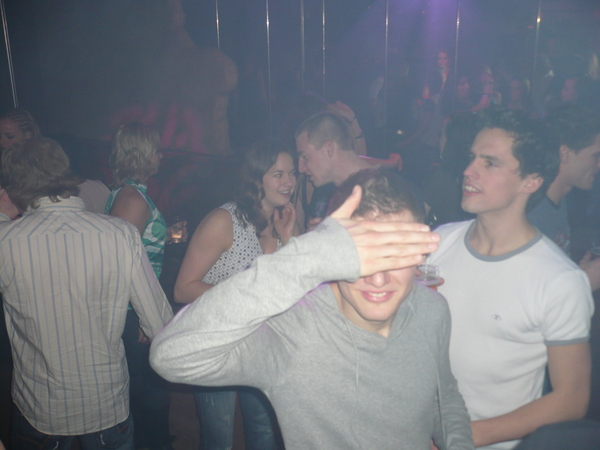 Dickie durft niet meer te kijken