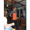 En spreekt