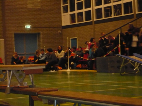 Ook het publiek zat vol spanning te wachten