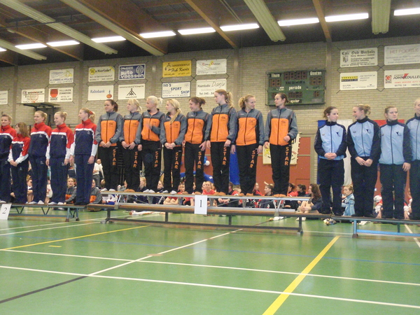 Dames A 1e op Pegasus