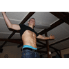Wouter laat z'n buik zien