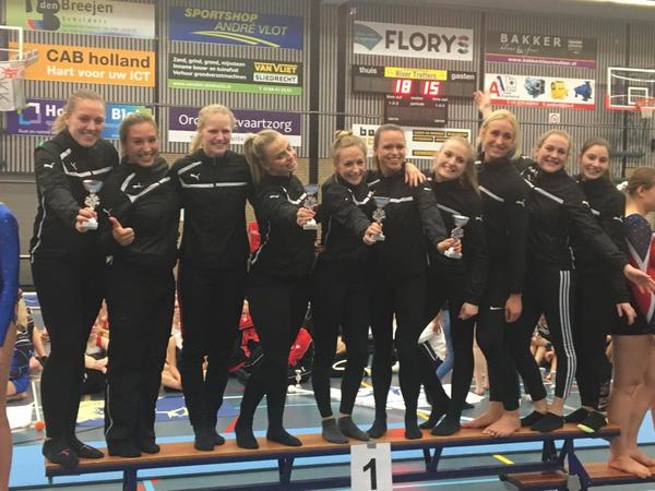 Dames A1 vier keer kampioen!