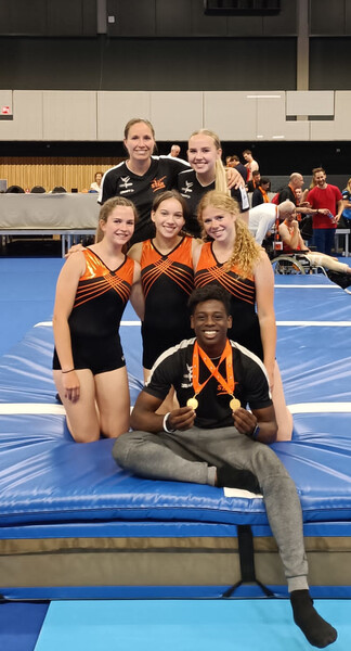 2x goud!