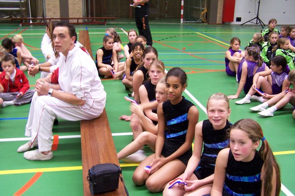 Met z'n allen in een rijtje