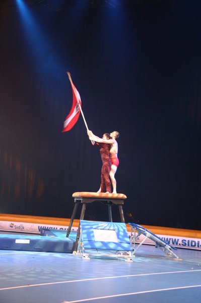 En omhoog