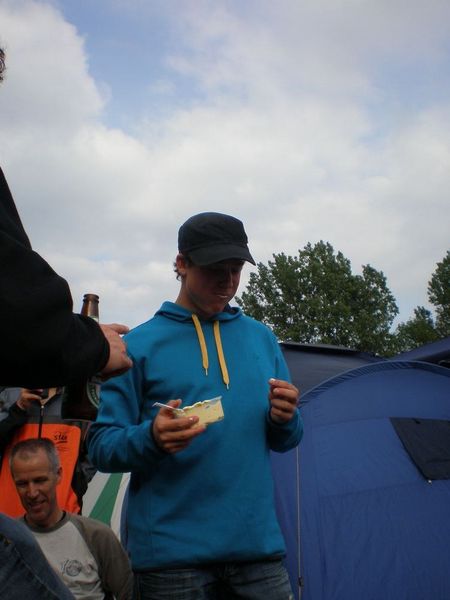 Het voordeel van mayonaise is dat je niet hoeft te kauwen
