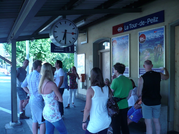 Alweer op het station