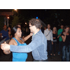 Arnold en zijn salsa-juf krijgen publiek
