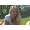 Natasja droomt even weg