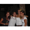 Op de foto met: een boom
