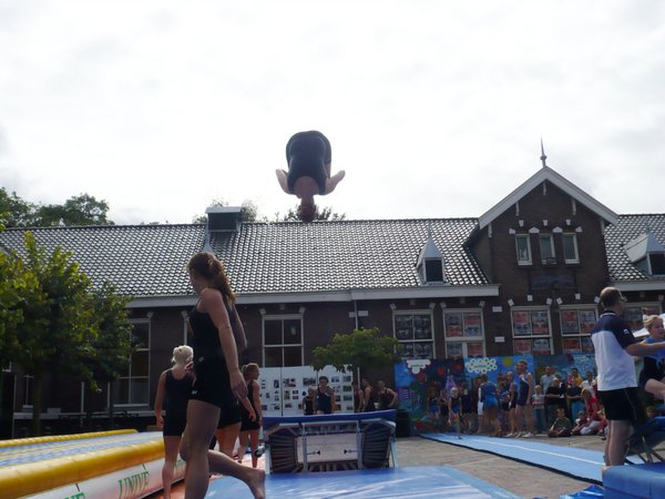 Chantal is op tijd weg voor Cindy