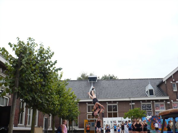 Dennis doet schroefsalto