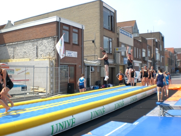 Netjes de armen onder controle
