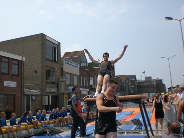Dennis is blij met weer een succesvolle sprong