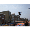 Het moet niet veel gekker worden, nóg een salto!
