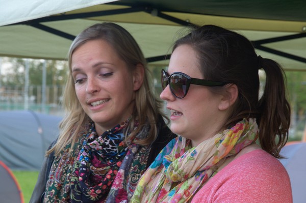 Twee gouden keeltjes