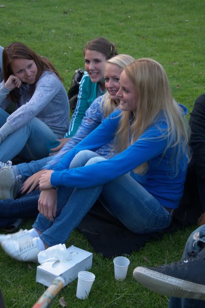 Chantal, José, Eline en Natasja zijn allemaal blij