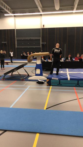 Nigel wacht op wat komen gaat