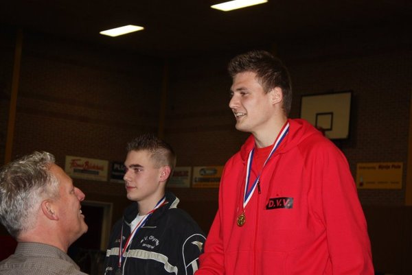 Dickie 1e op Tramp