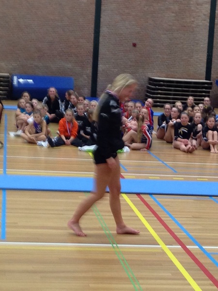 Eline loopt soepeltjes terug