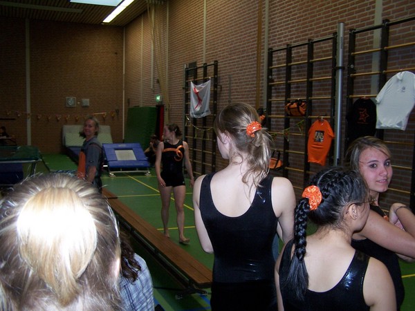 Olga houdt het publiek in de gaten, en Dalince de fotograaf