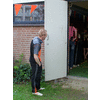 Björn houdt de boel binnen goed in de gaten