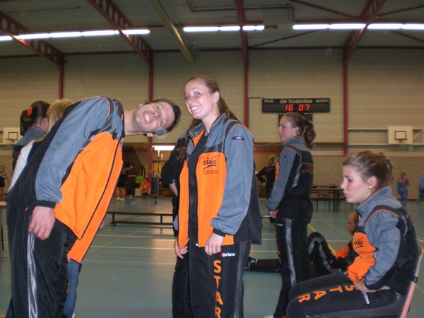José wil niet lachen voor de foto