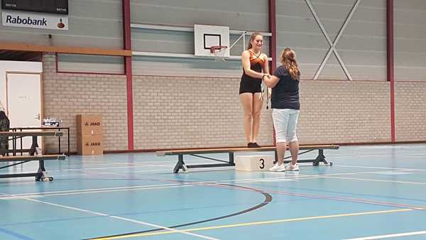 Brons voor Luca