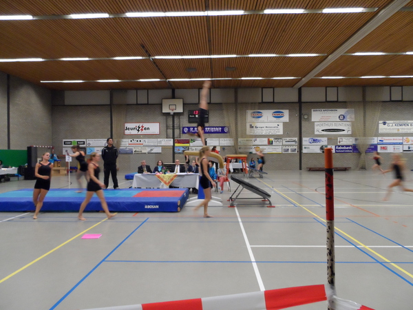 Precies op Natasja d'r hoofd