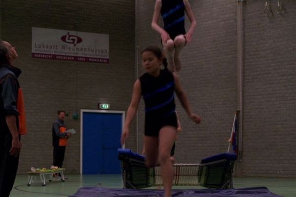 Hurksprong te hoog voor de foto