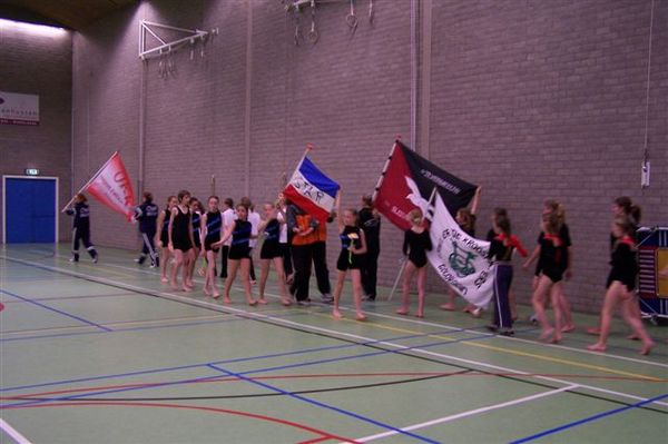 Afmarcheren, met een echte S.T.A.R.-vlag!