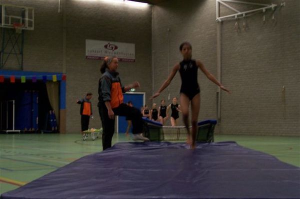 Marijke staat er bij de moeilijke sprongen bij