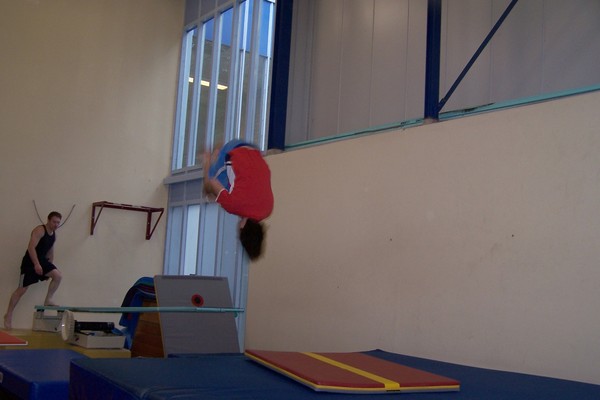 Bart doet weer een salto