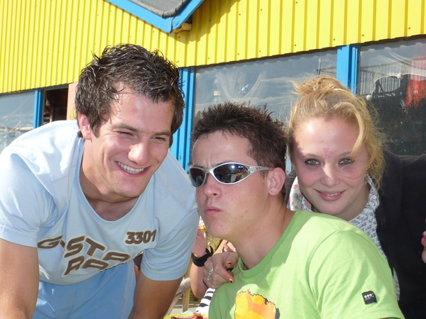 Shelly heeft Dennis gevangen
