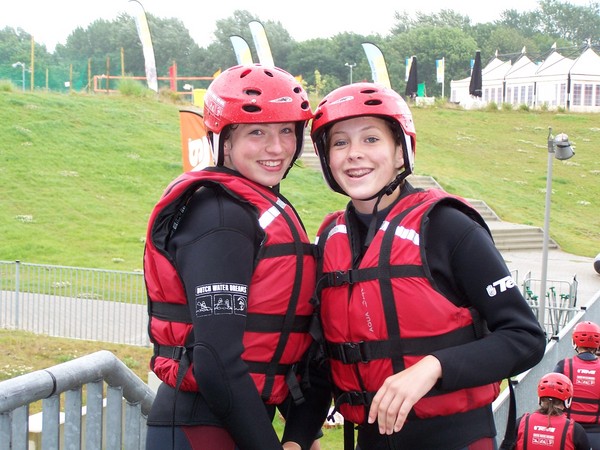 Helm, zwemvest, wetsuit, wat kan er nog gebeuren?