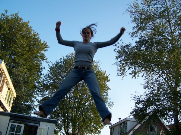 Carla staat op het dak