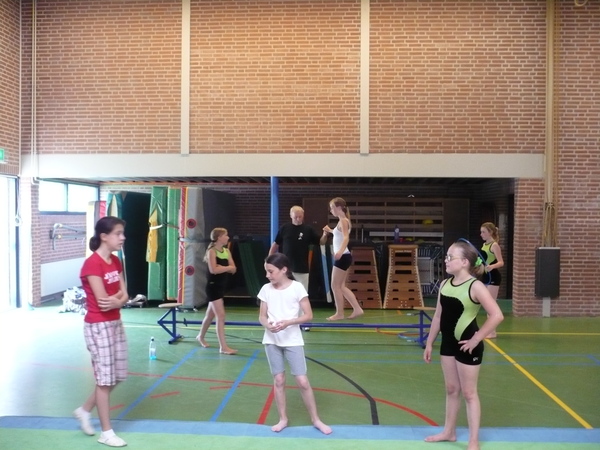 Met een extra handje is het koord prima te doen