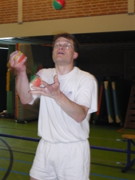 Met drie ballen