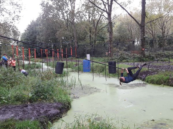 Sonja raakt bijna het water