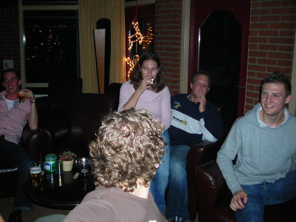 Dickie moet er van blozen