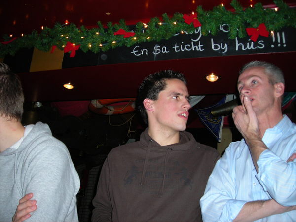't Is maar wat je ticht by hús noemt