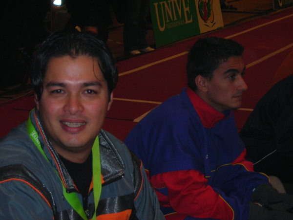 Meester Iwan zit naast een wereldtopper