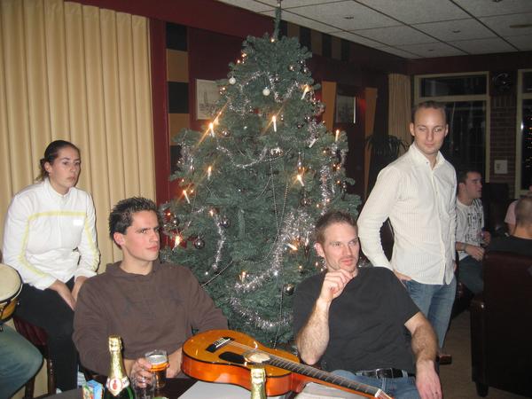 Ik voel mij als een kerstboom zonder piek